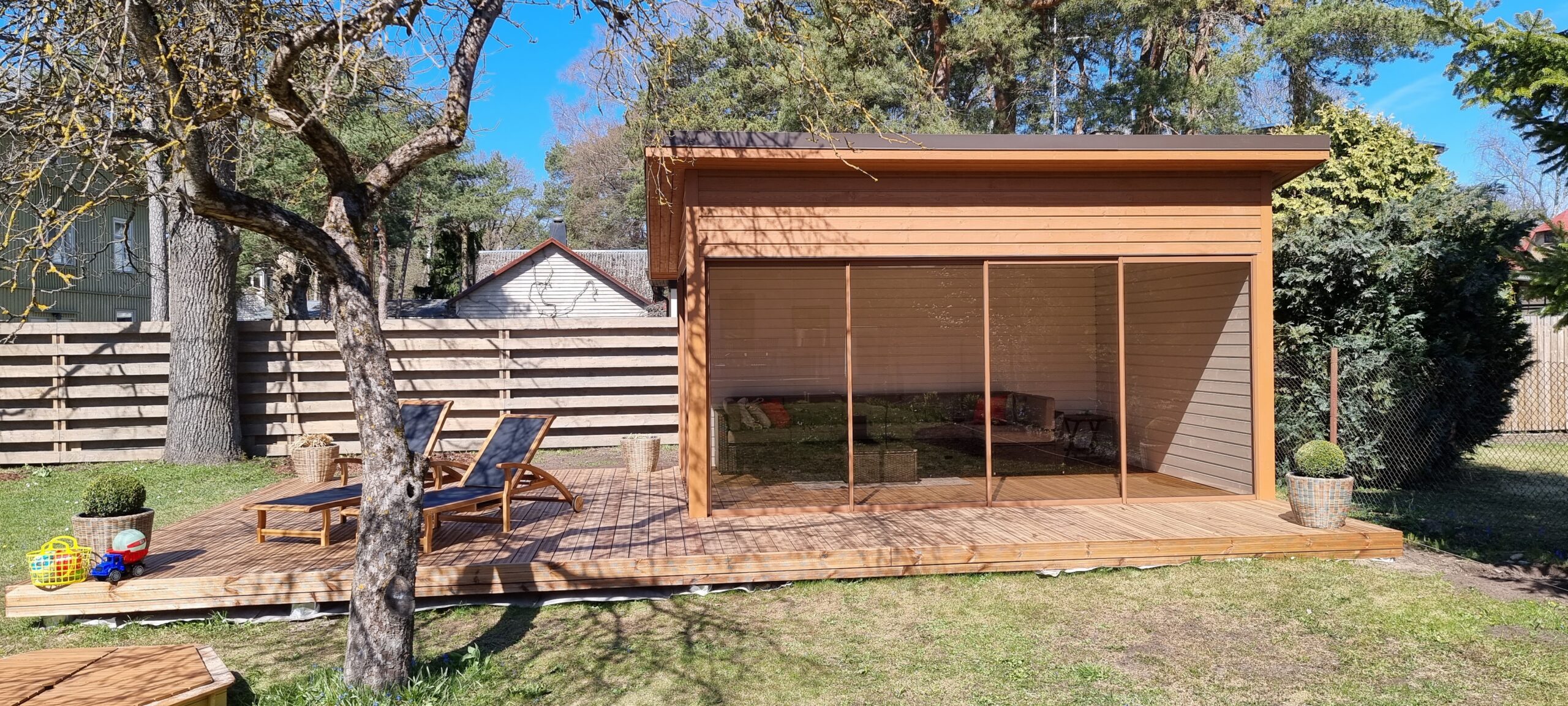 Carport with Terrace