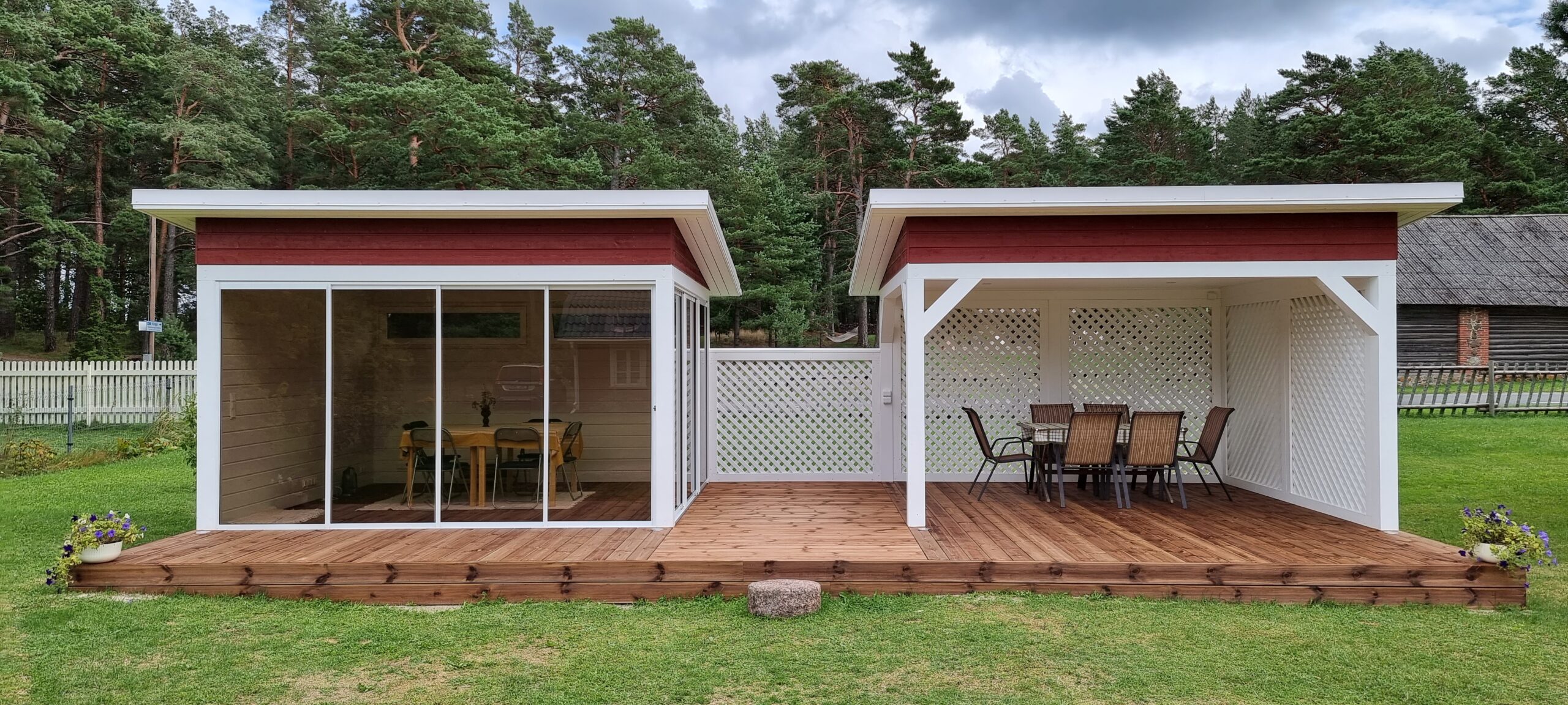 Carport with Terrace